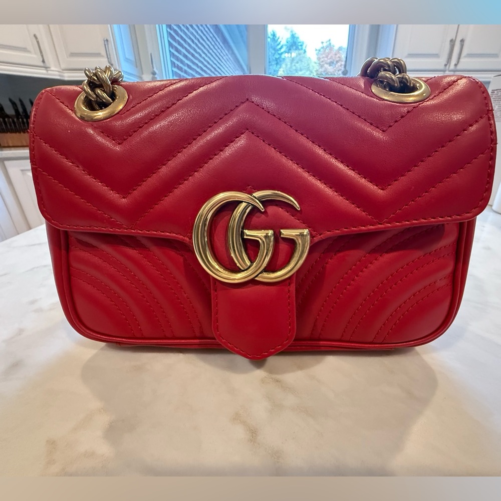 GUCCI Calfskin Matelasse Small GG Marmont Shoulder Bag Hibiscus Res